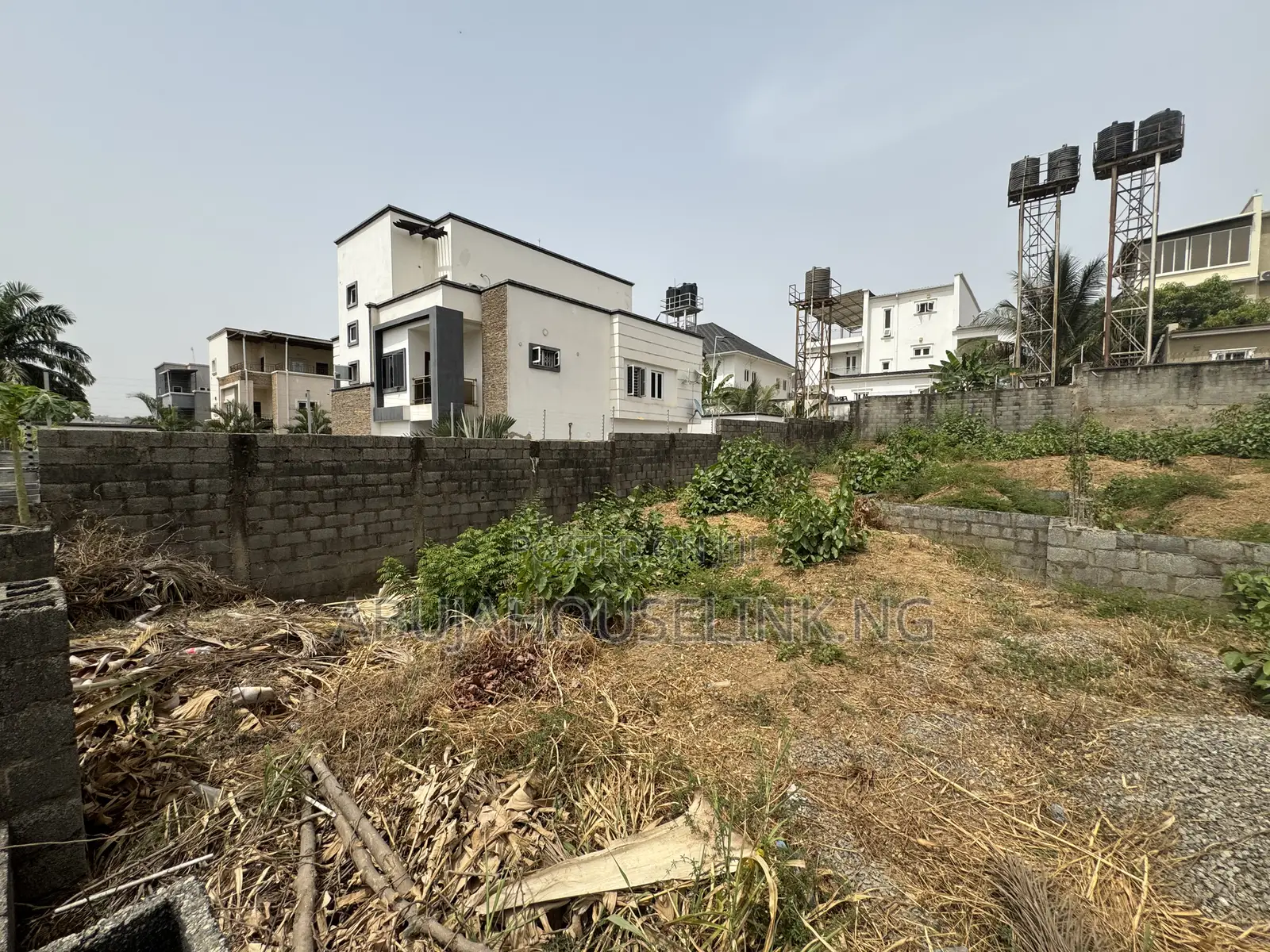 800sqm Fcda Estate Plot Available