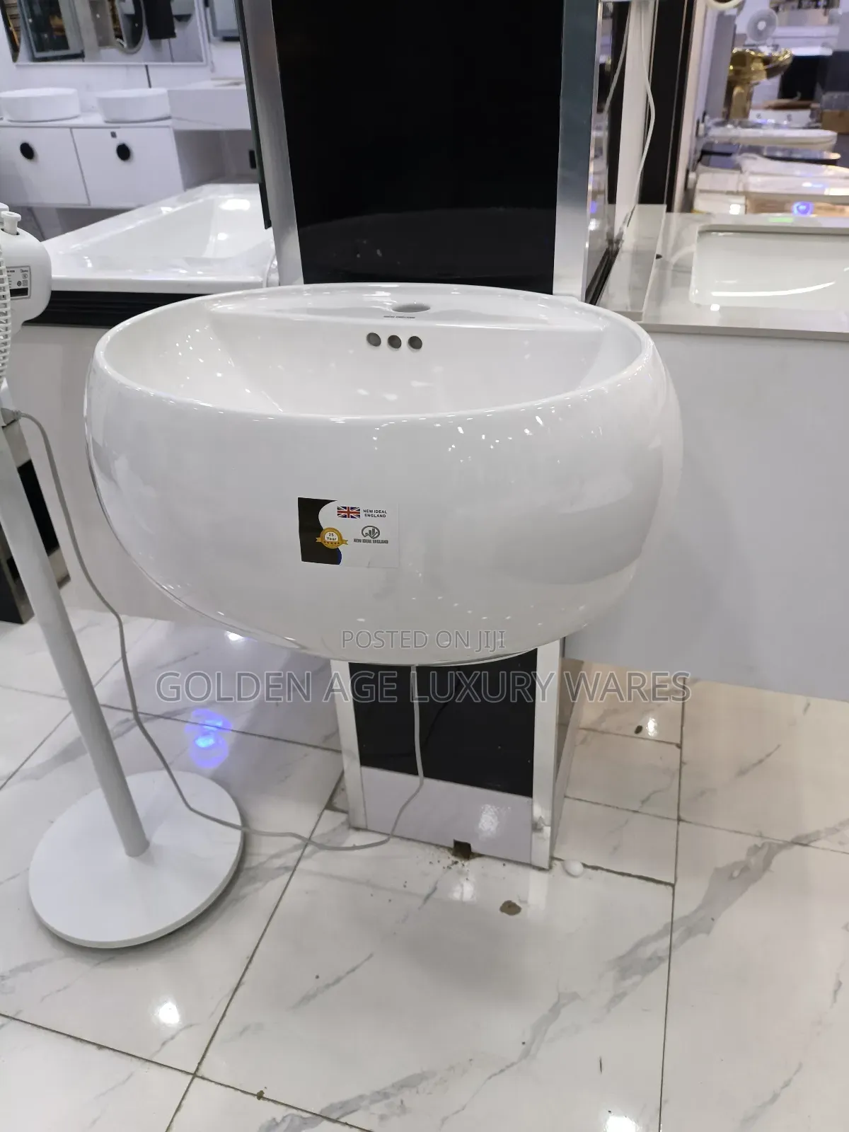 Round White Hanging Basin