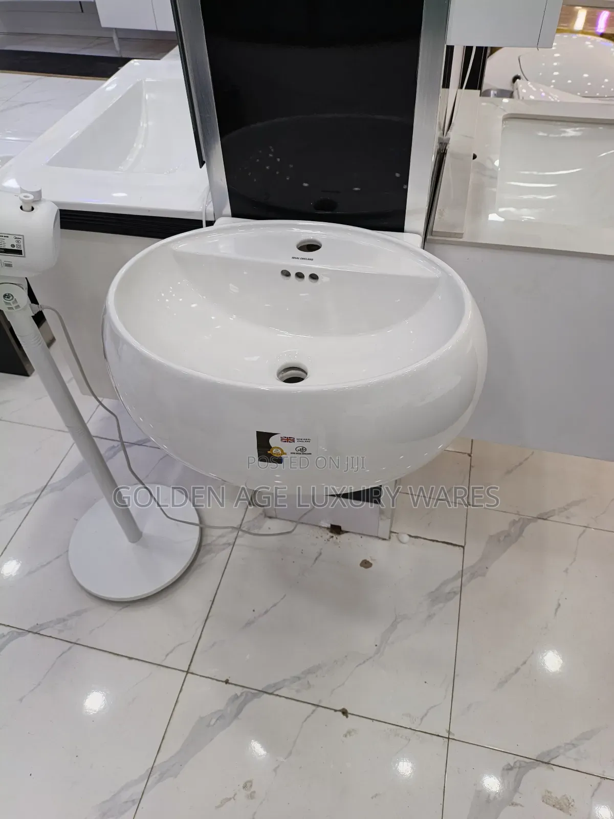 Round White Hanging Basin