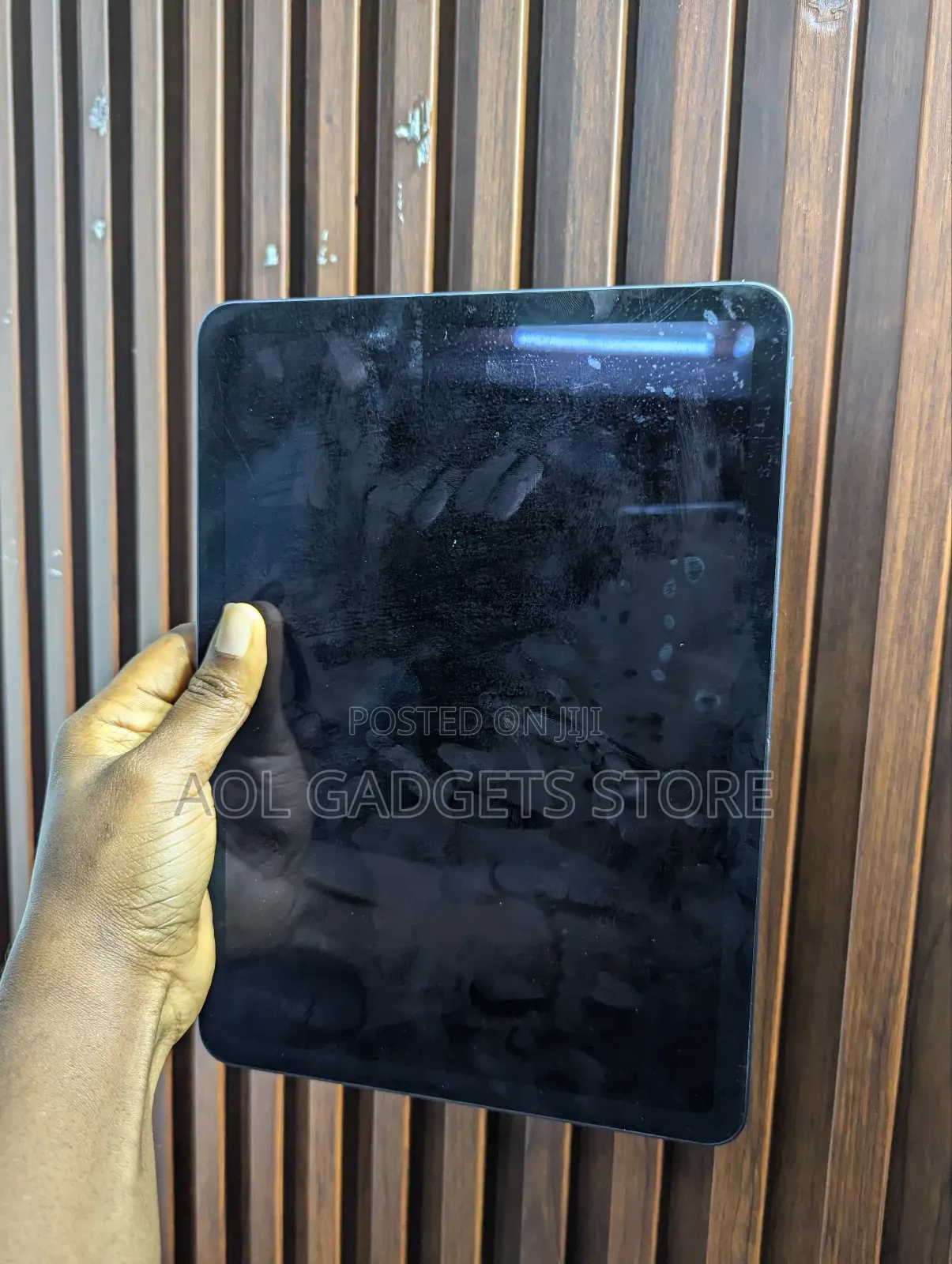 Apple iPad Air 64 GB Gray