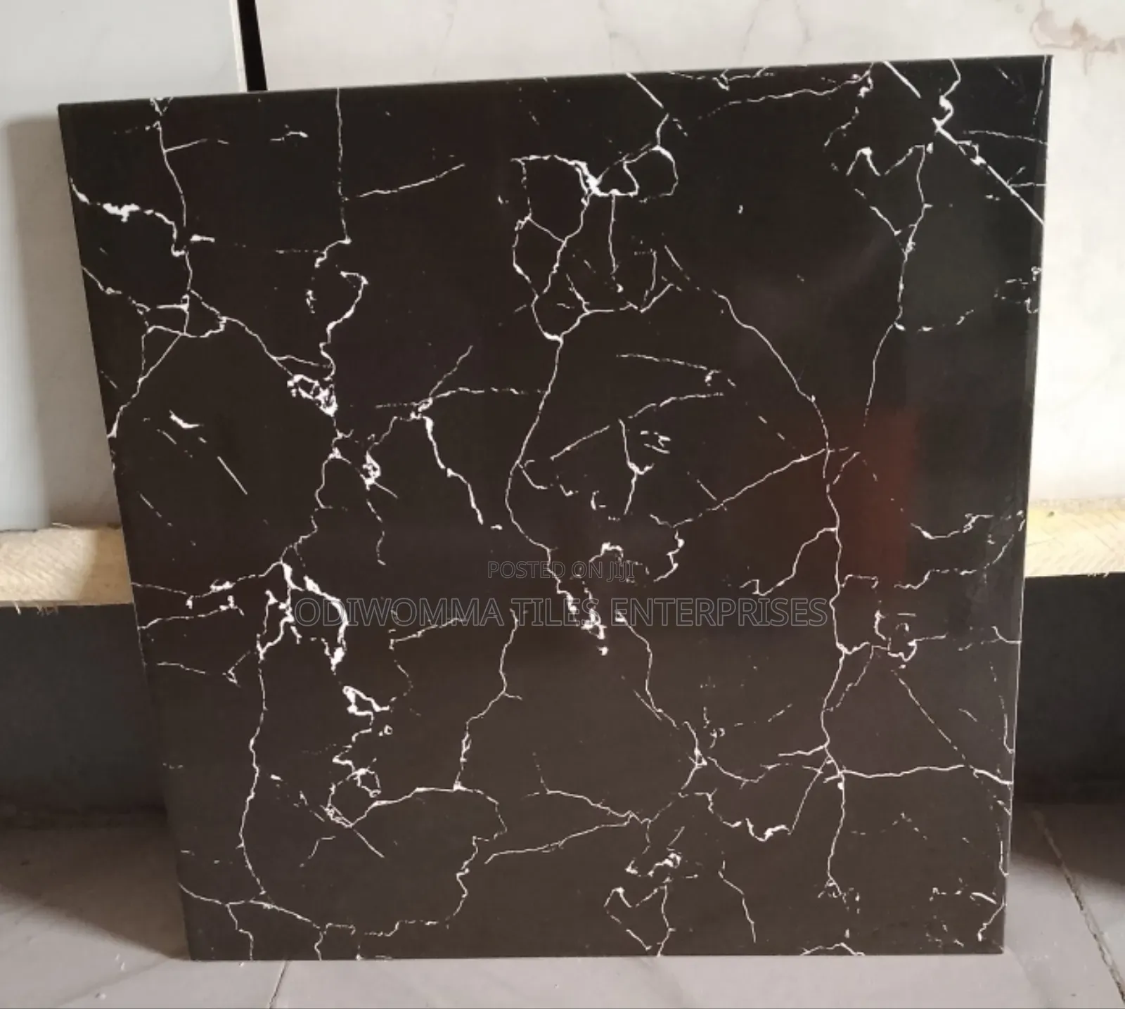 Attractive Quality Tiles for Rooms and Parlors