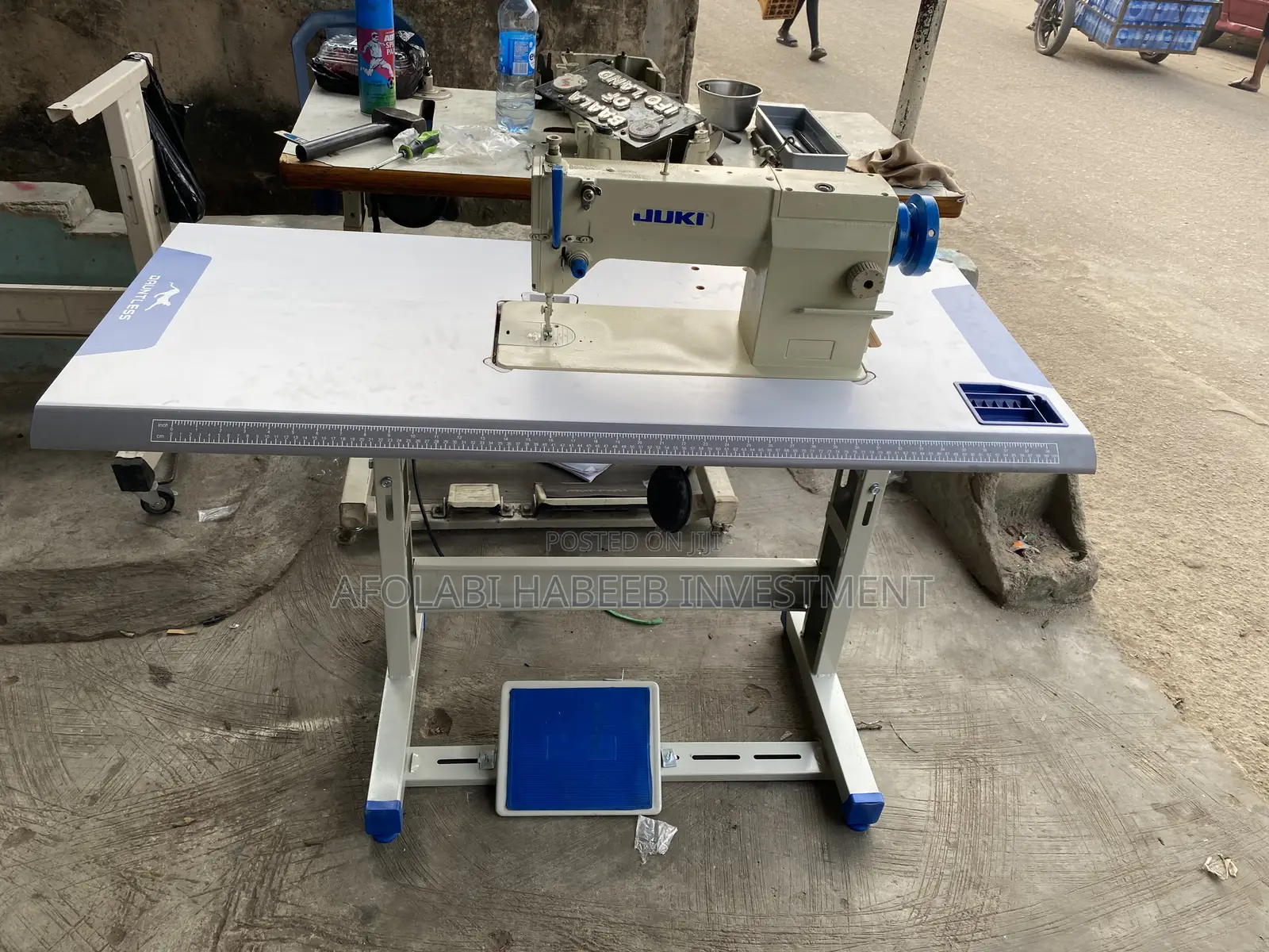 Juki Industrial Sewing Machine