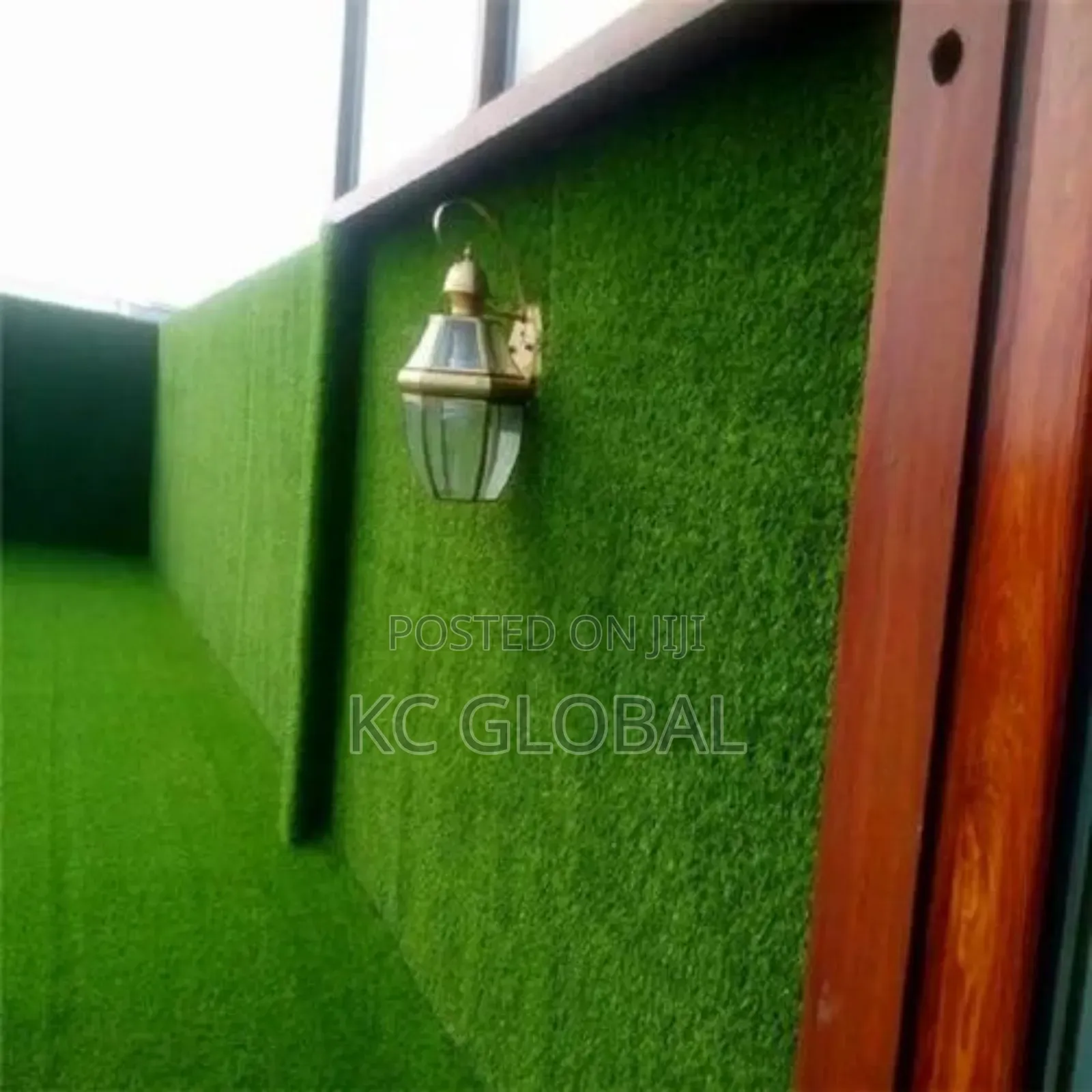 Artificial Grass Available for Outdoor Service