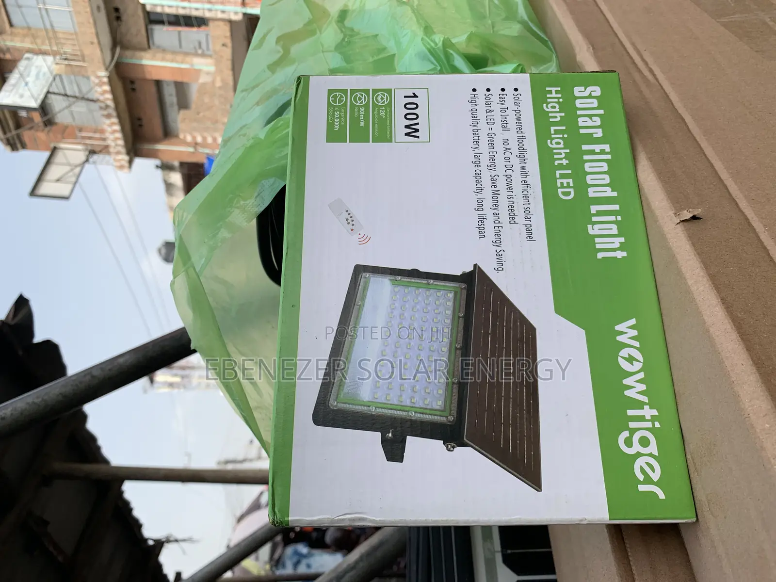 100w Solar Flood Light