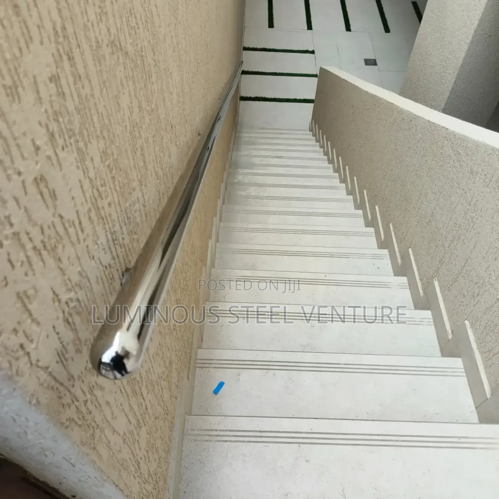 Purchase 304 Steel Wall Rail Attachments That Are Resistant to Rust.