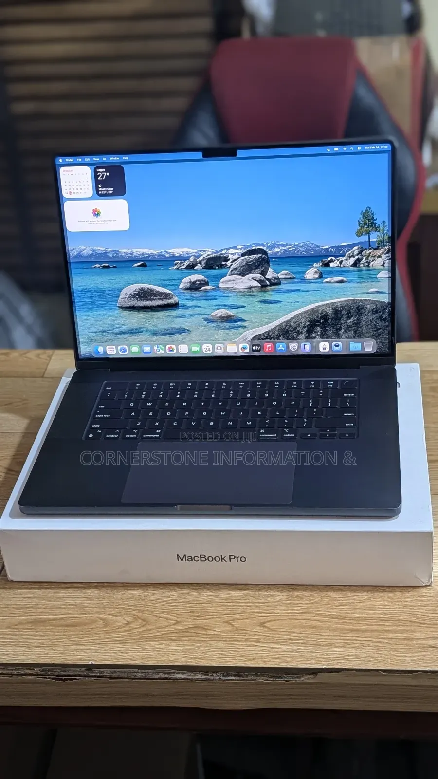 Laptop Apple MacBook Pro 2023 M3 Pro 18GB Apple M3 Pro SSD 512GB