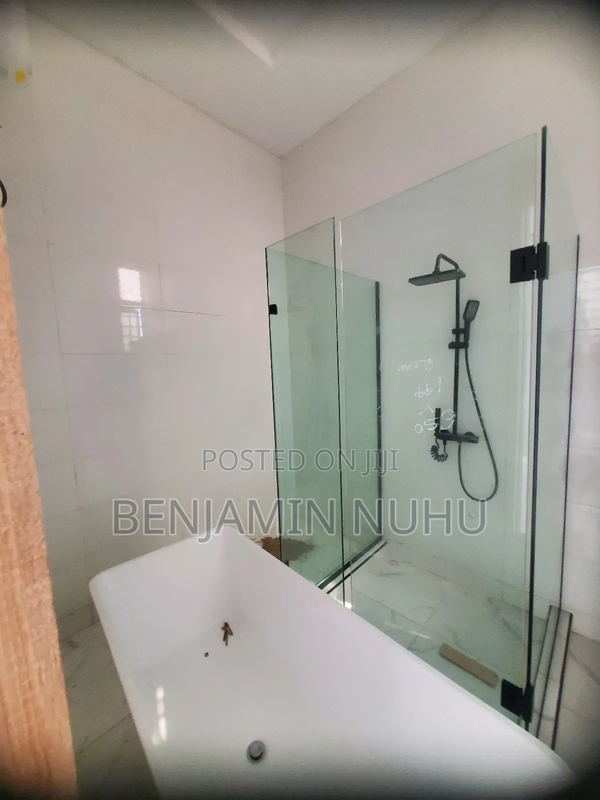 Furnished 2bdrm Penthouse in Lekki Right for rent