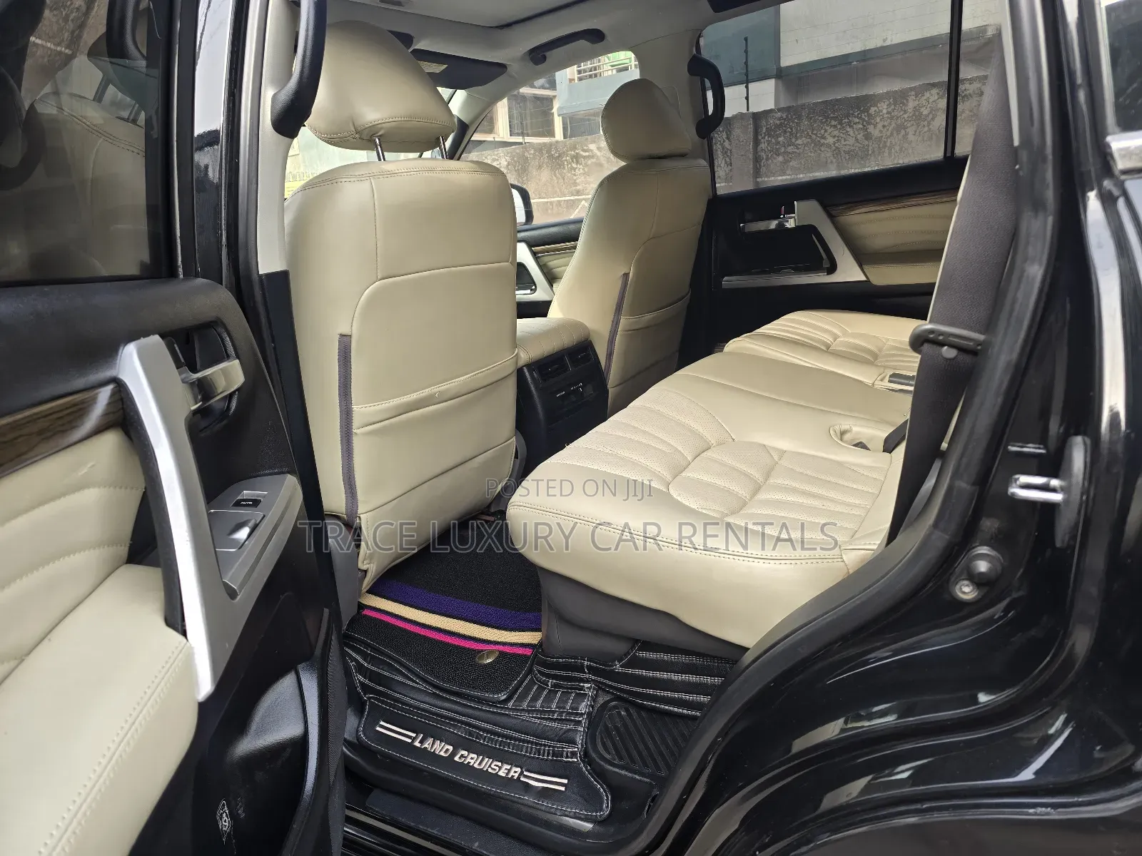 Toyota Land Cruiser for Rental