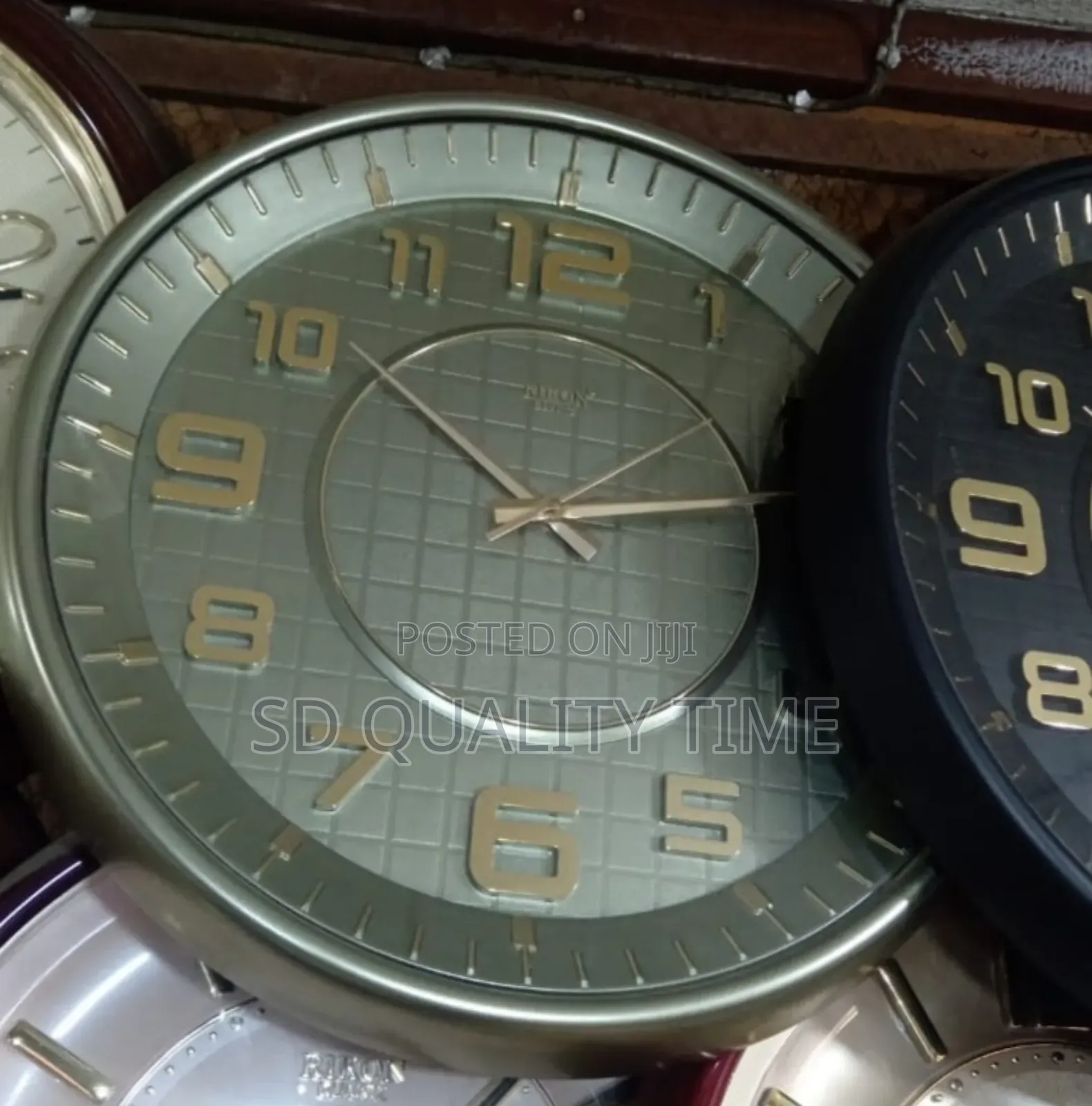 Rikon Quality Wall Clock (3d Gold Numbering