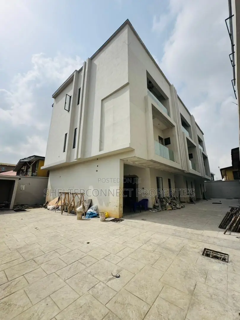 4bdrm Duplex in Opebi for sale