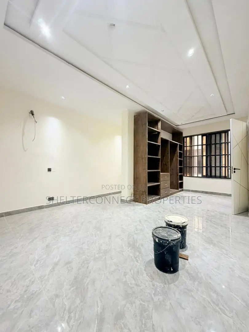 4bdrm Duplex in Ikeja Gra for sale
