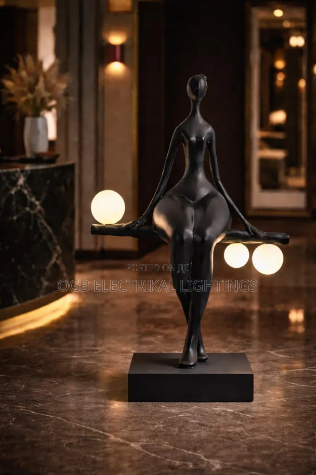 Sculpture Art Humanoid Lamp