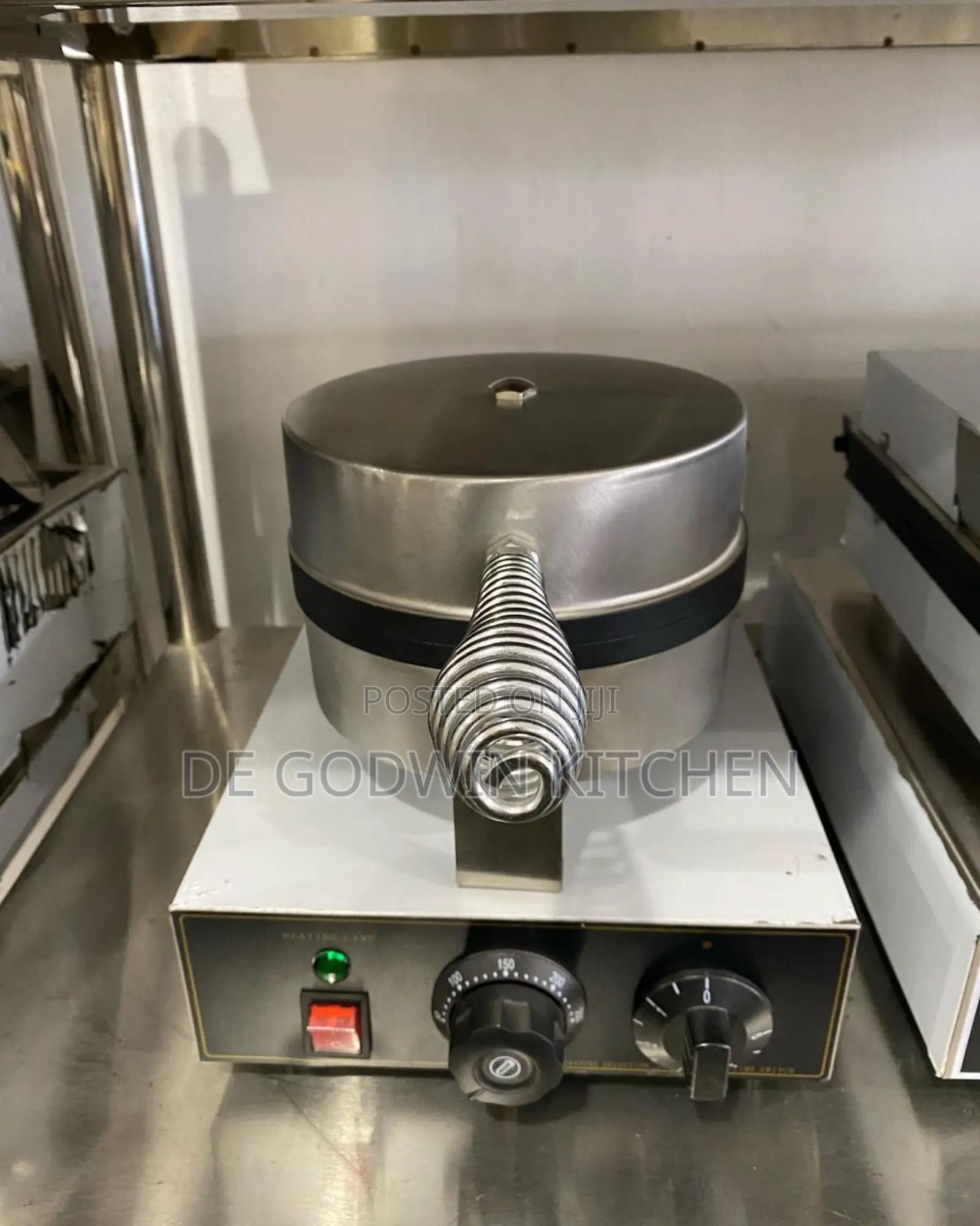 Single Waffle Maker Now Available