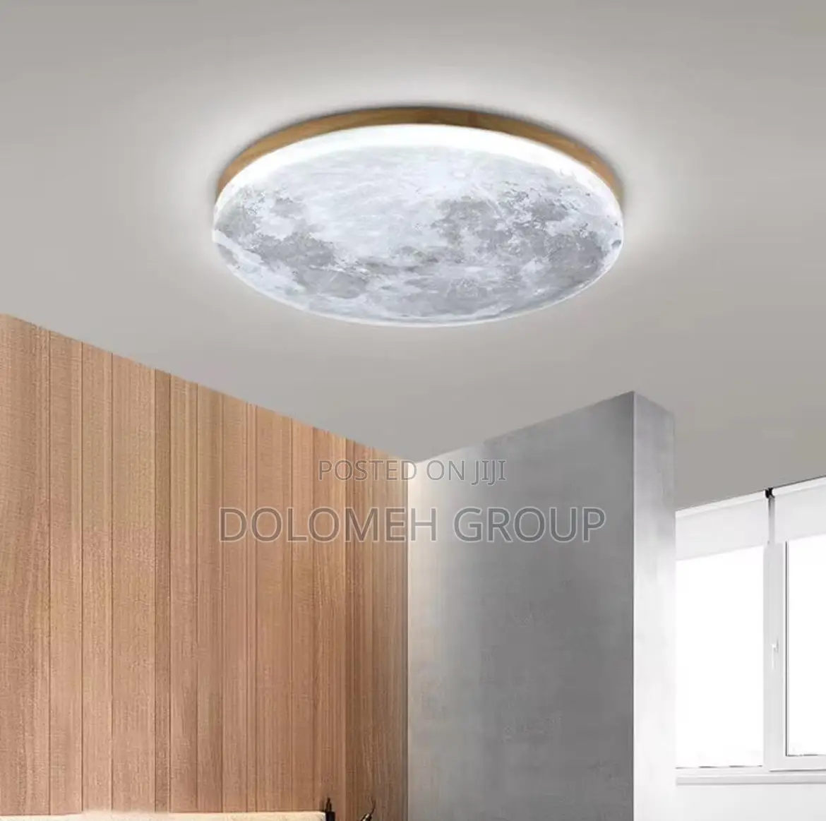 The Globe View Aesthetic Light