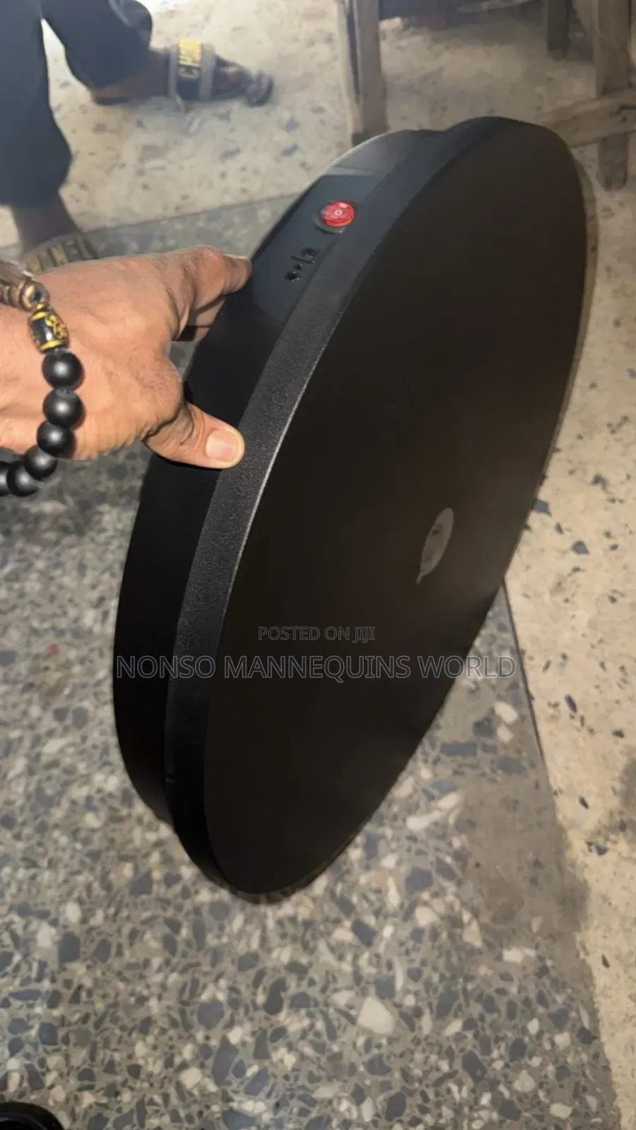Black Colour 52cm Rotator