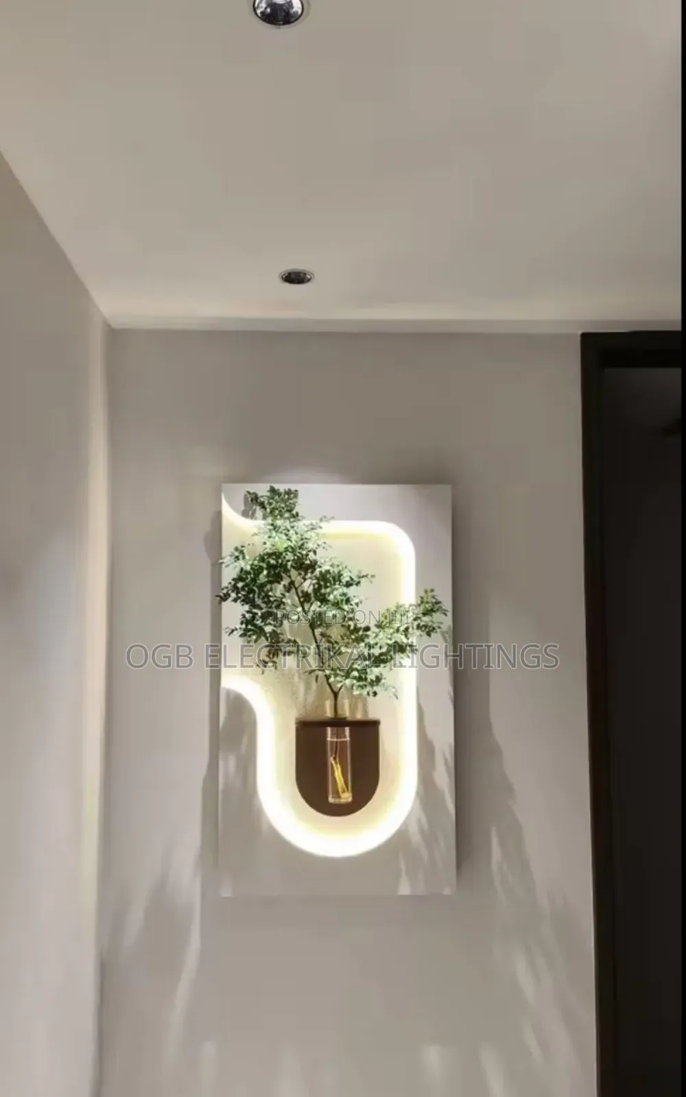 Green Plant Decorative Light