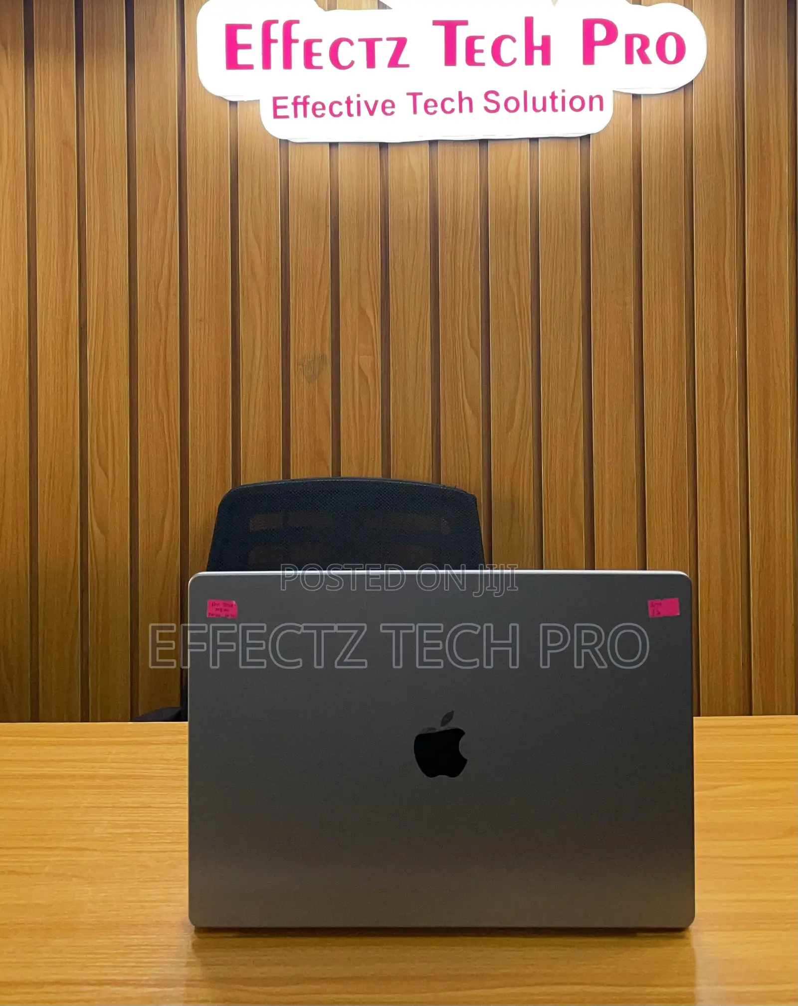 Laptop Apple MacBook Pro 2021 M1 32GB Apple M1 Pro SSD 1T