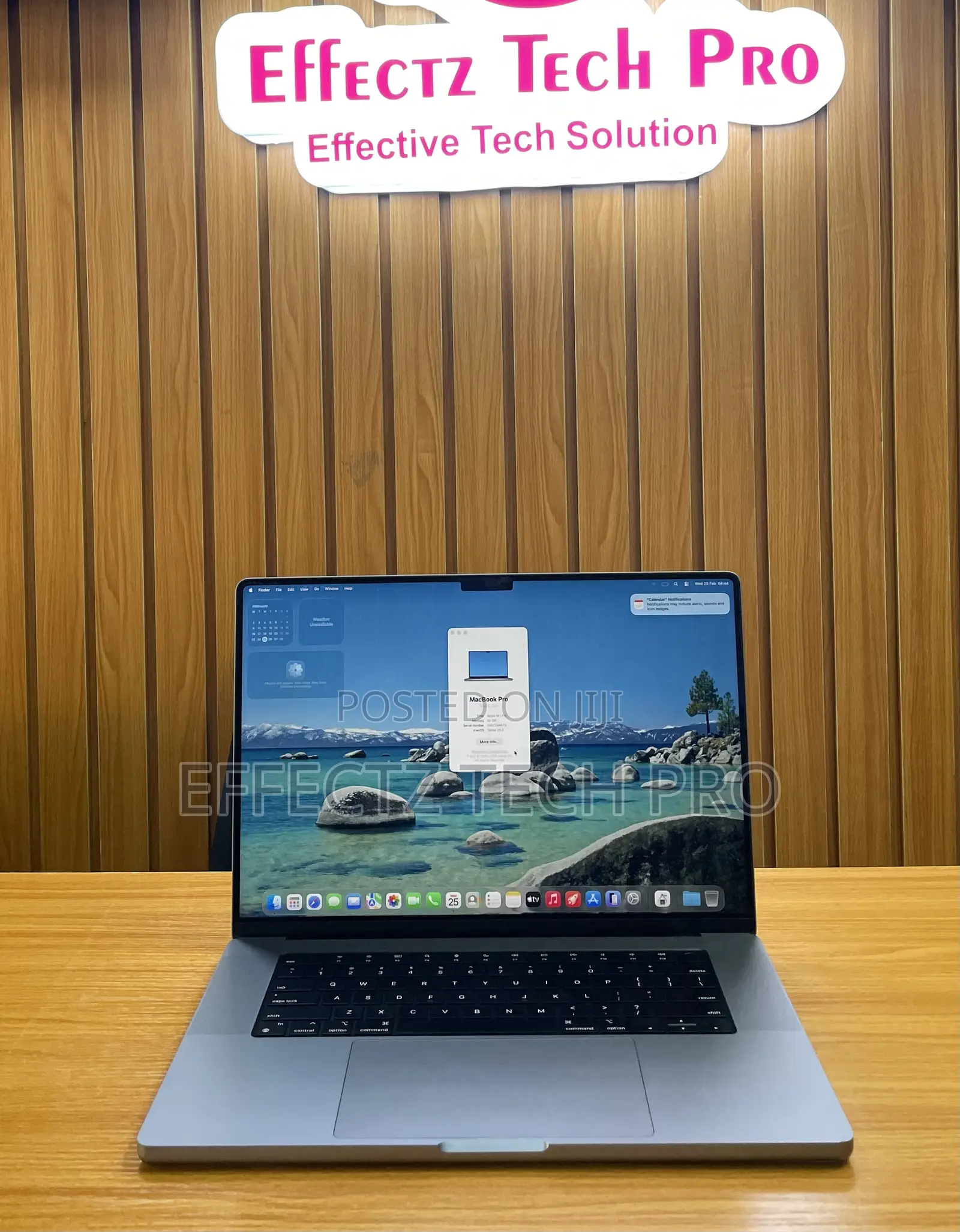 Laptop Apple MacBook Pro 2021 M1 32GB Apple M1 Pro SSD 1T