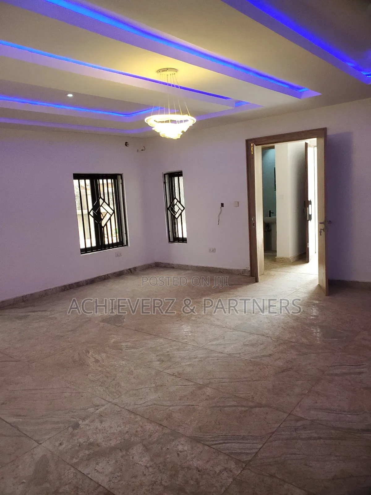 5bdrm Duplex in Wuye for sale