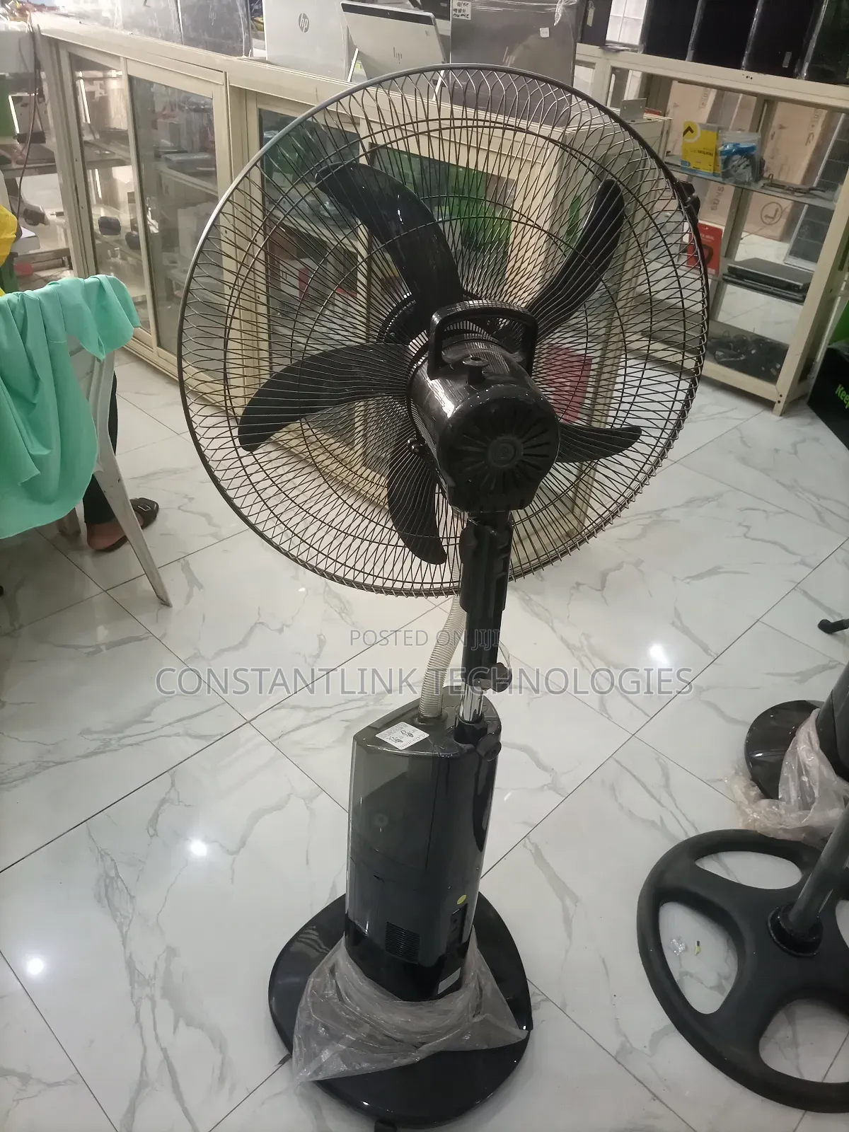 Century 18" Inches Rechargeable Mist Fan With Led Light (Rc 45f)