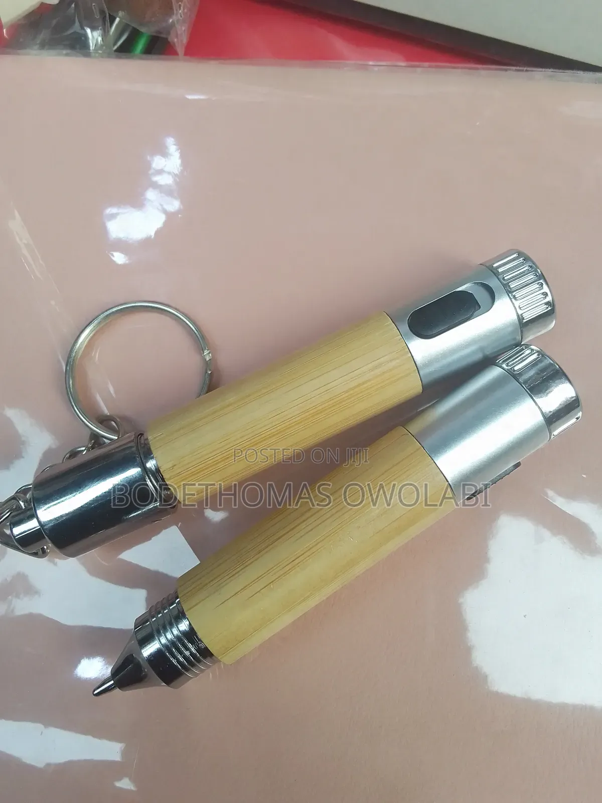 Good Quality Wooden Portable Keyholder Pen and Touchlight