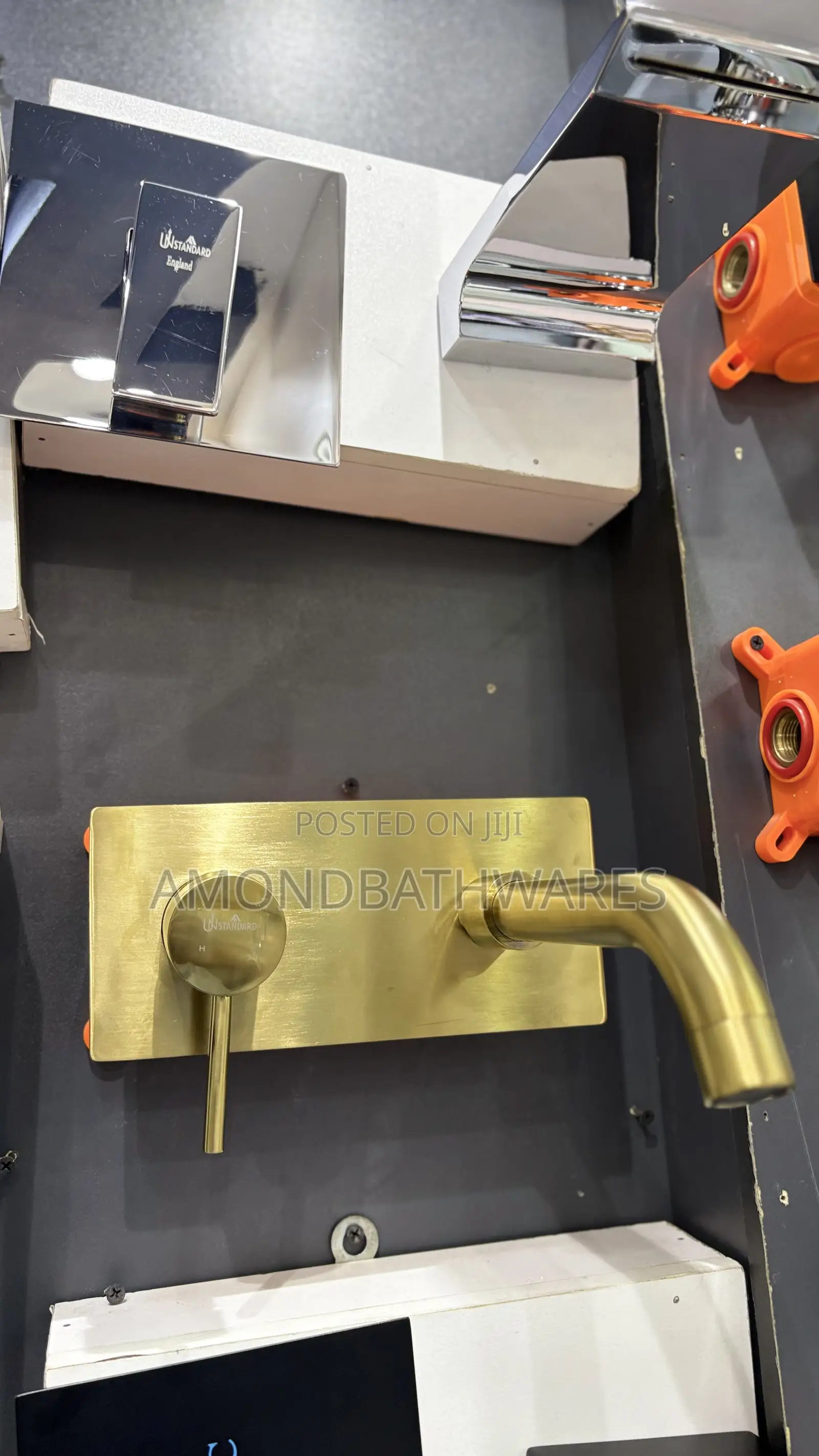 Matt Gold Round Conduit Basin Faucet