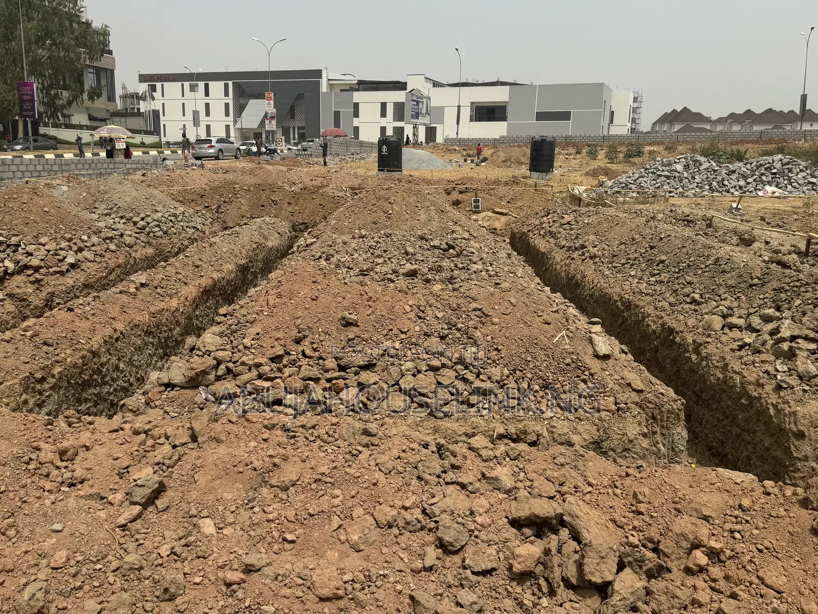 400sqm Fcda Cofo Plot Available in a Built Up Area