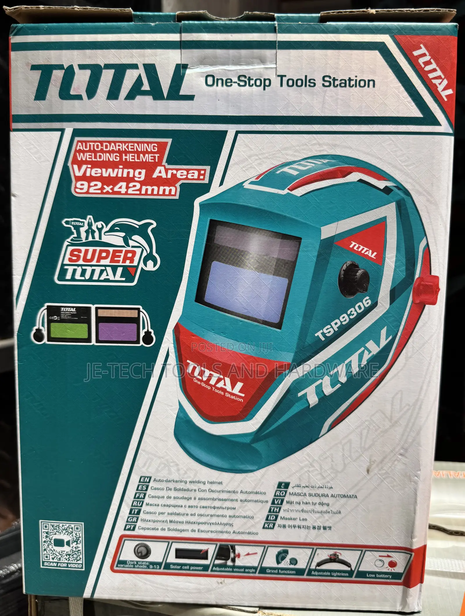 Total Auto-darkening Welding Helmet