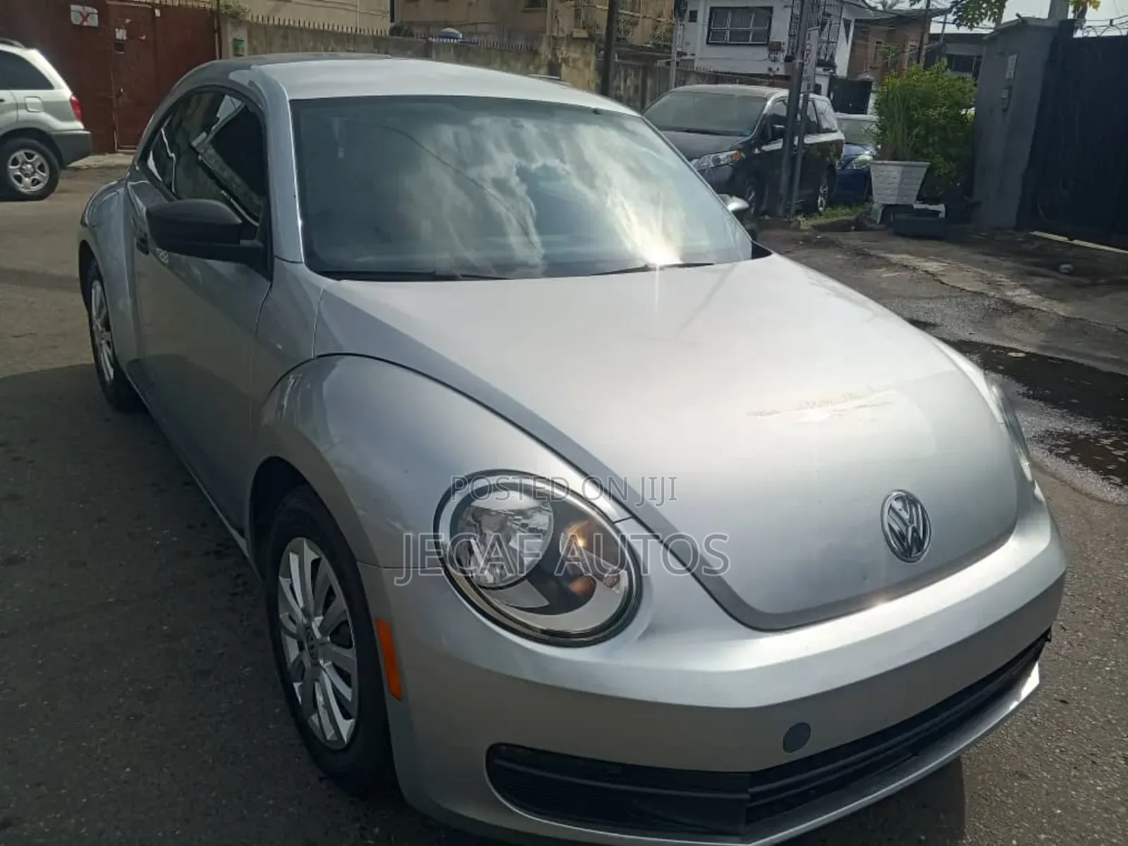 Volkswagen Beetle 2012 Silver