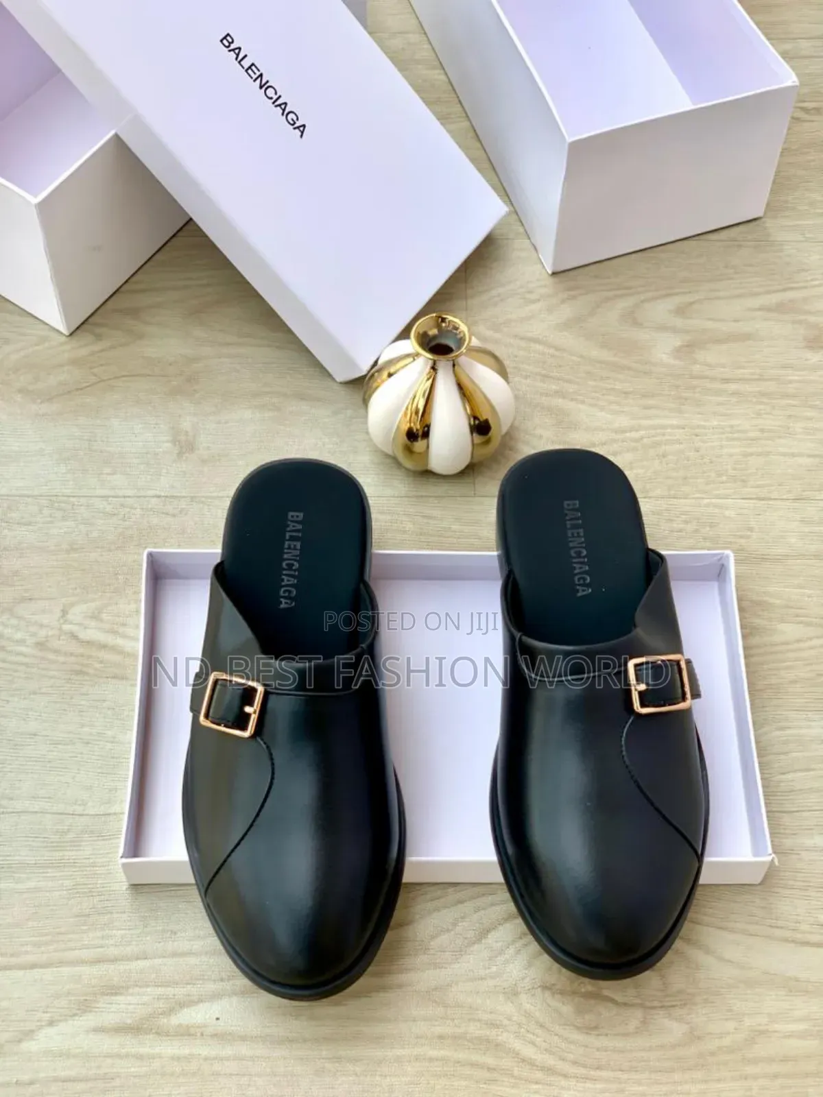 Balaciaga Leather Half Shoe