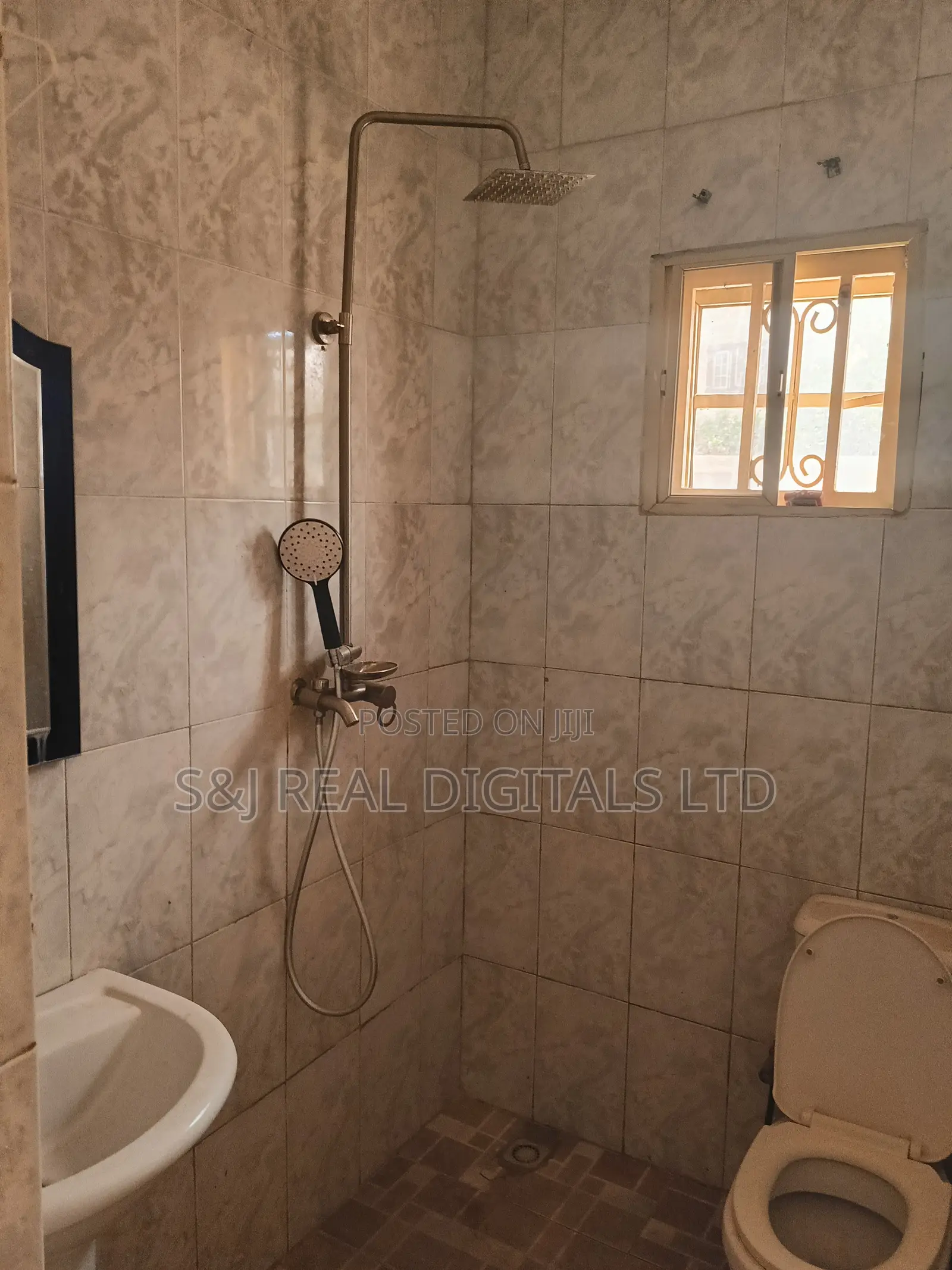 3bdrm Bungalow in Kubwa for rent