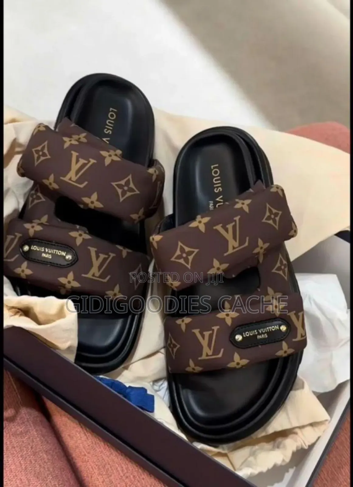 Women's Lv Takashi Slippers Size 37-42
