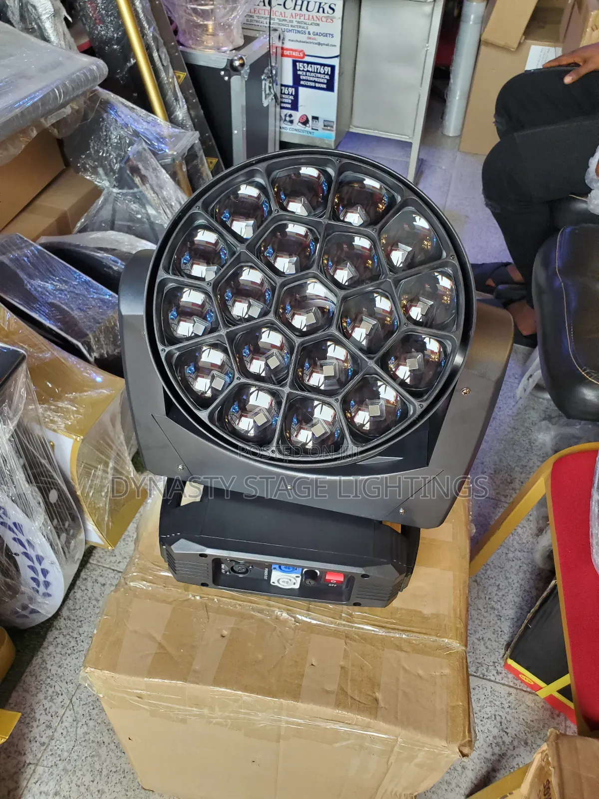 Bee Eye Moving Head 40w*19