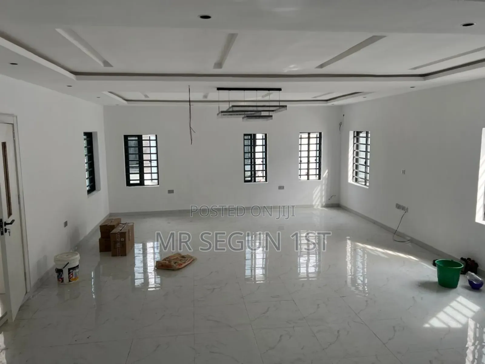12bdrm Duplex in Oluyole Estate for sale