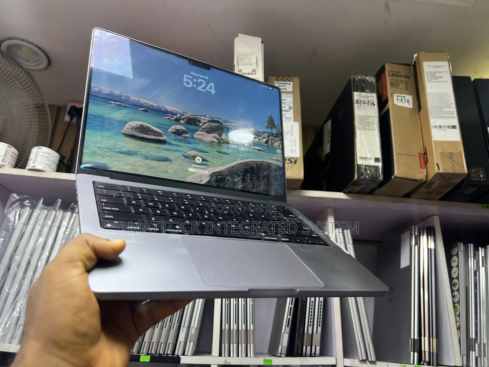 Laptop Apple MacBook Pro 2021 M1 Max 32GB Apple M1 Max SSD 1T