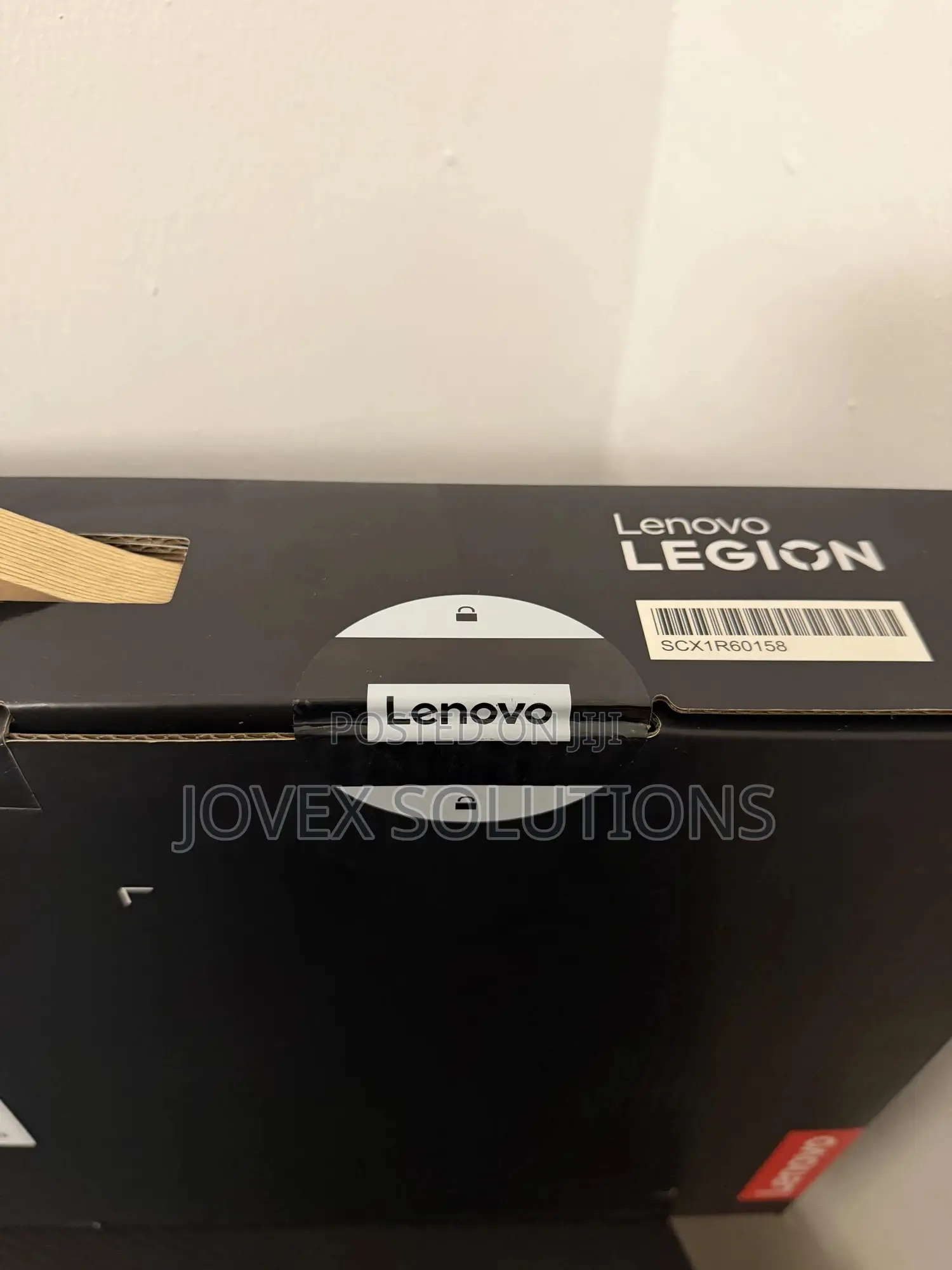 New Laptop Lenovo Legion 7 32GB Intel Core Ultra 9 SSD 1T