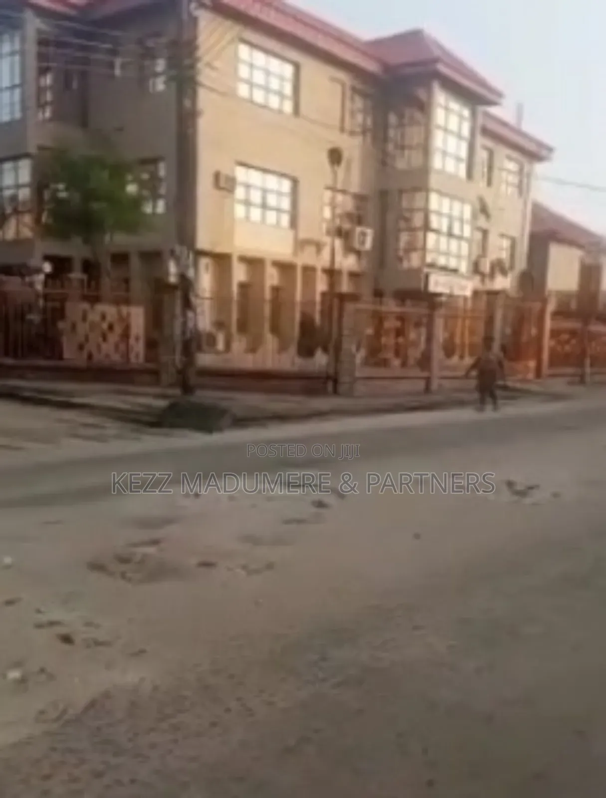14bdrm Maisonette in Ikenegbu Owerri Imo for Sale
