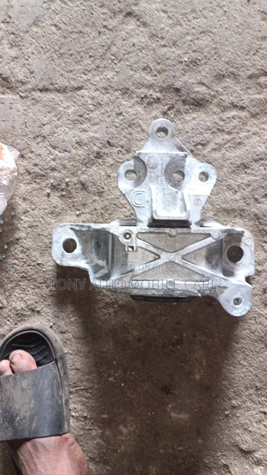 Ford Escape Engine Seat 2024