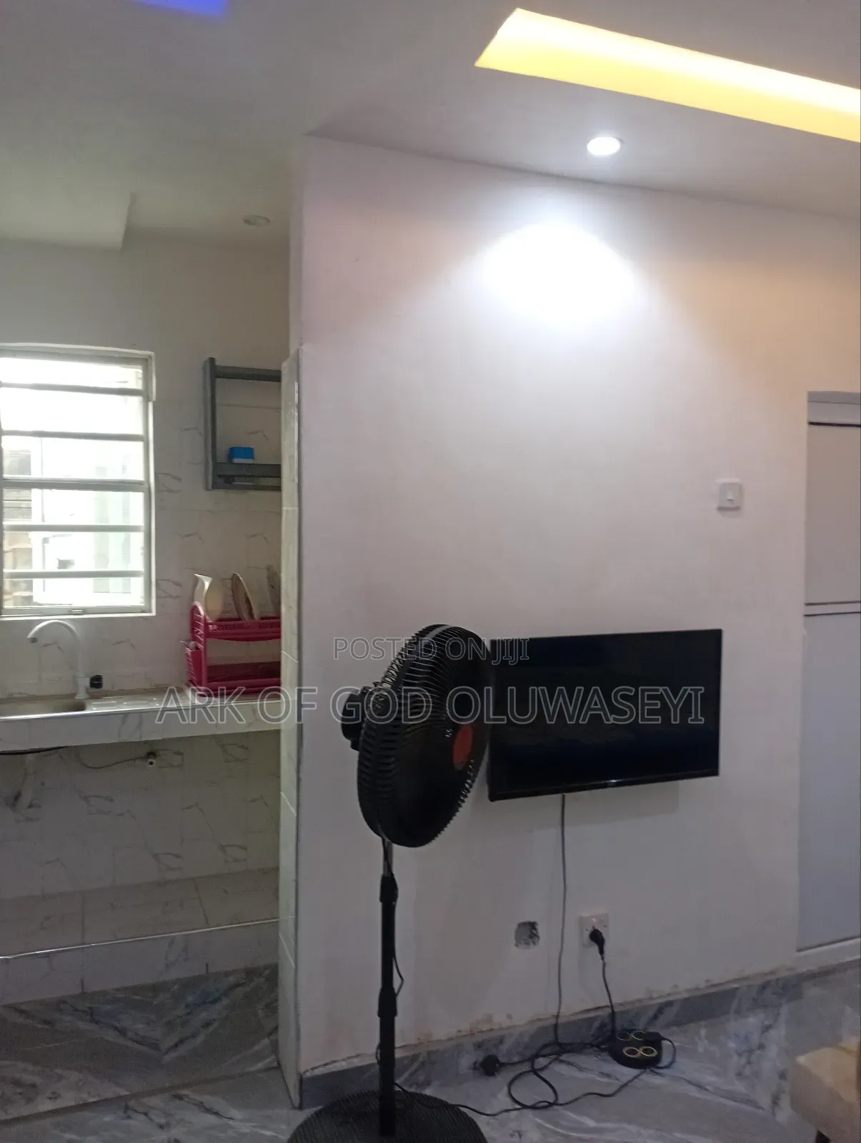 1bed Short Let With Solar Light