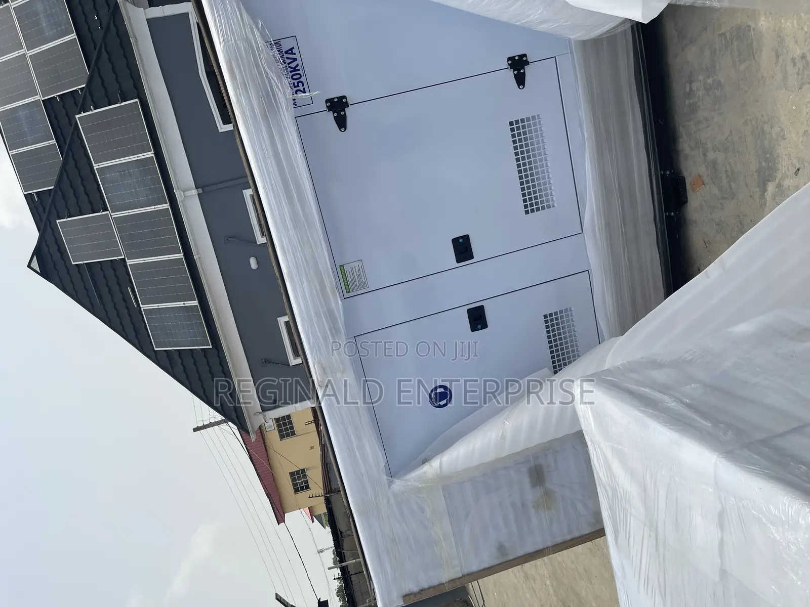 Super Efficient 250kva Perkins Soundproof Generator