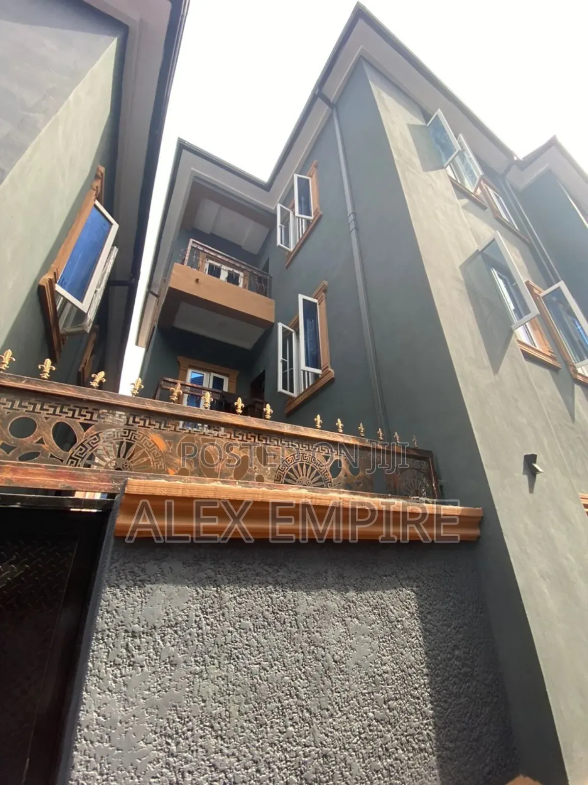 2bdrm Apartment in Ago Palace for rent
