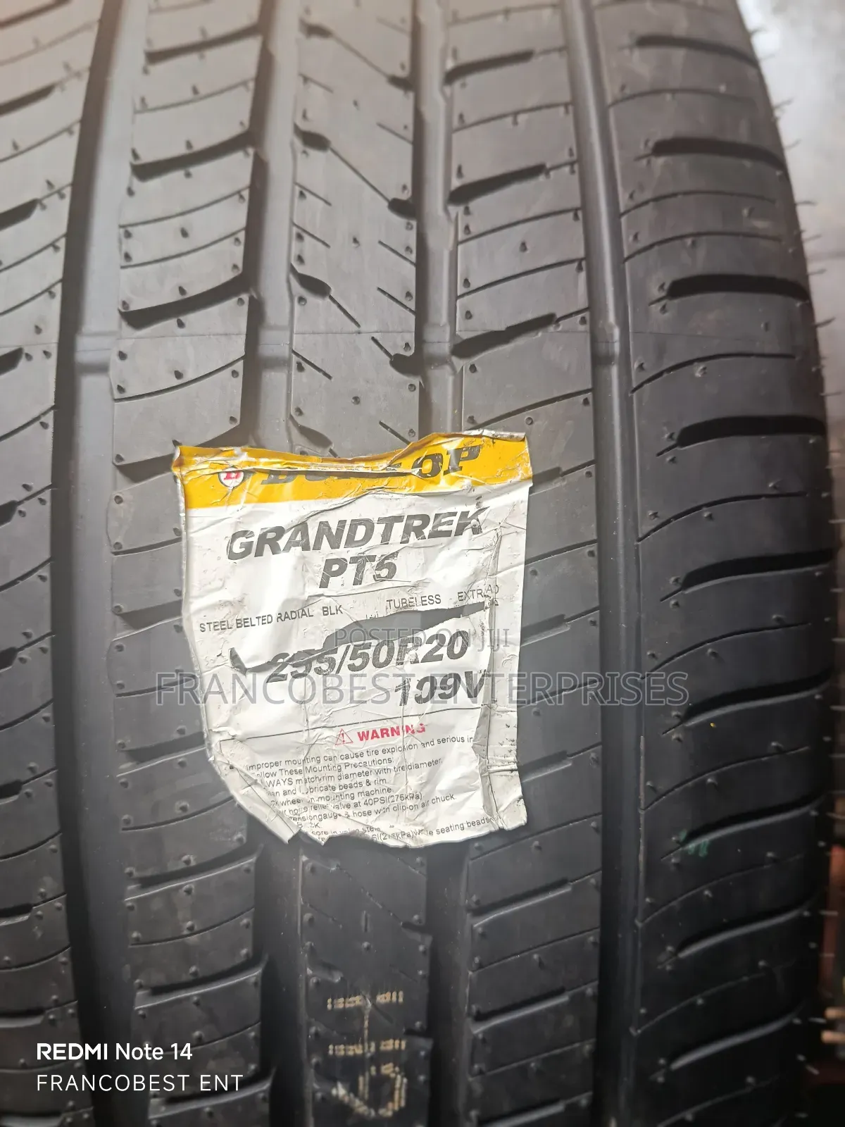 255/50r20 Dunlop Grandtrek Tire