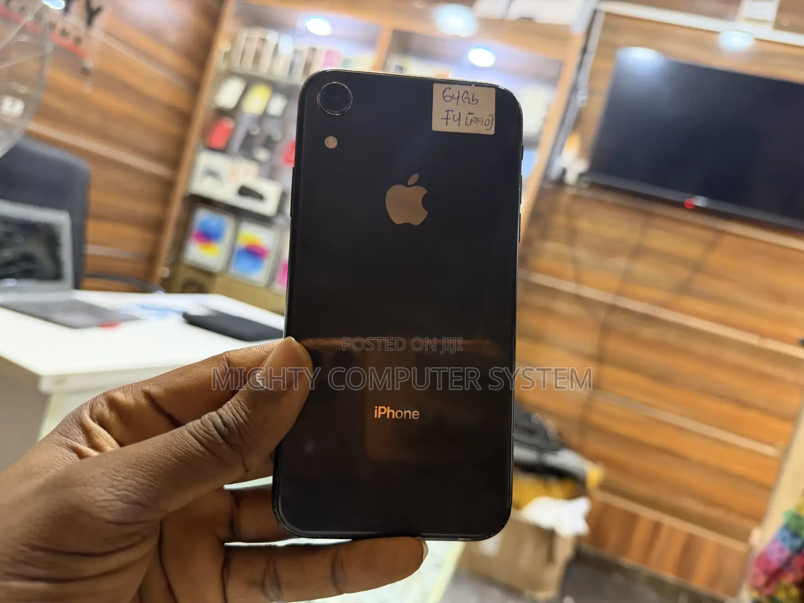 Apple iPhone XR 64 GB Black