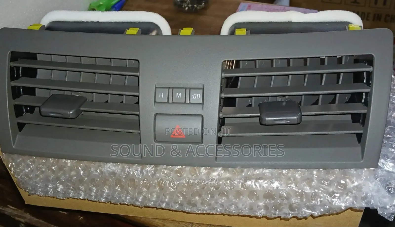 Toyota Camry 07-11 Center a/C Air Vents Outlet Panel Grille