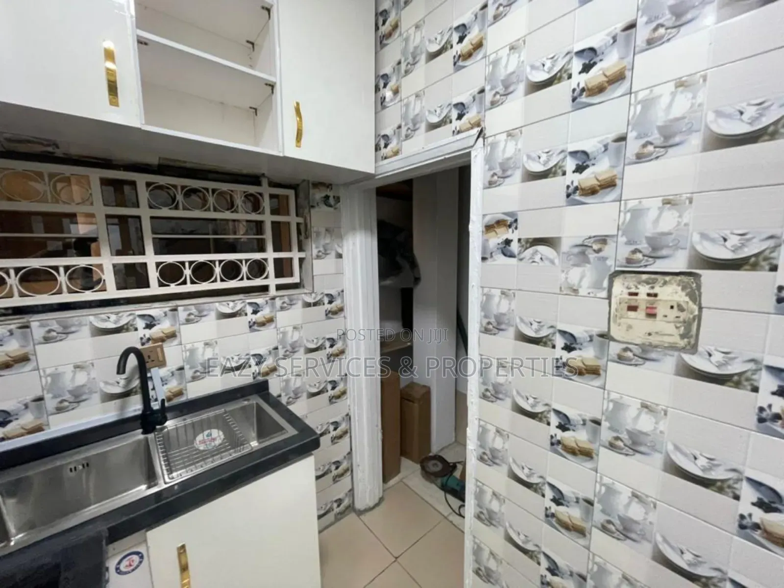 Furnished 3bdrm Apartment in Gated And Secured, Akin Olugbade for rent