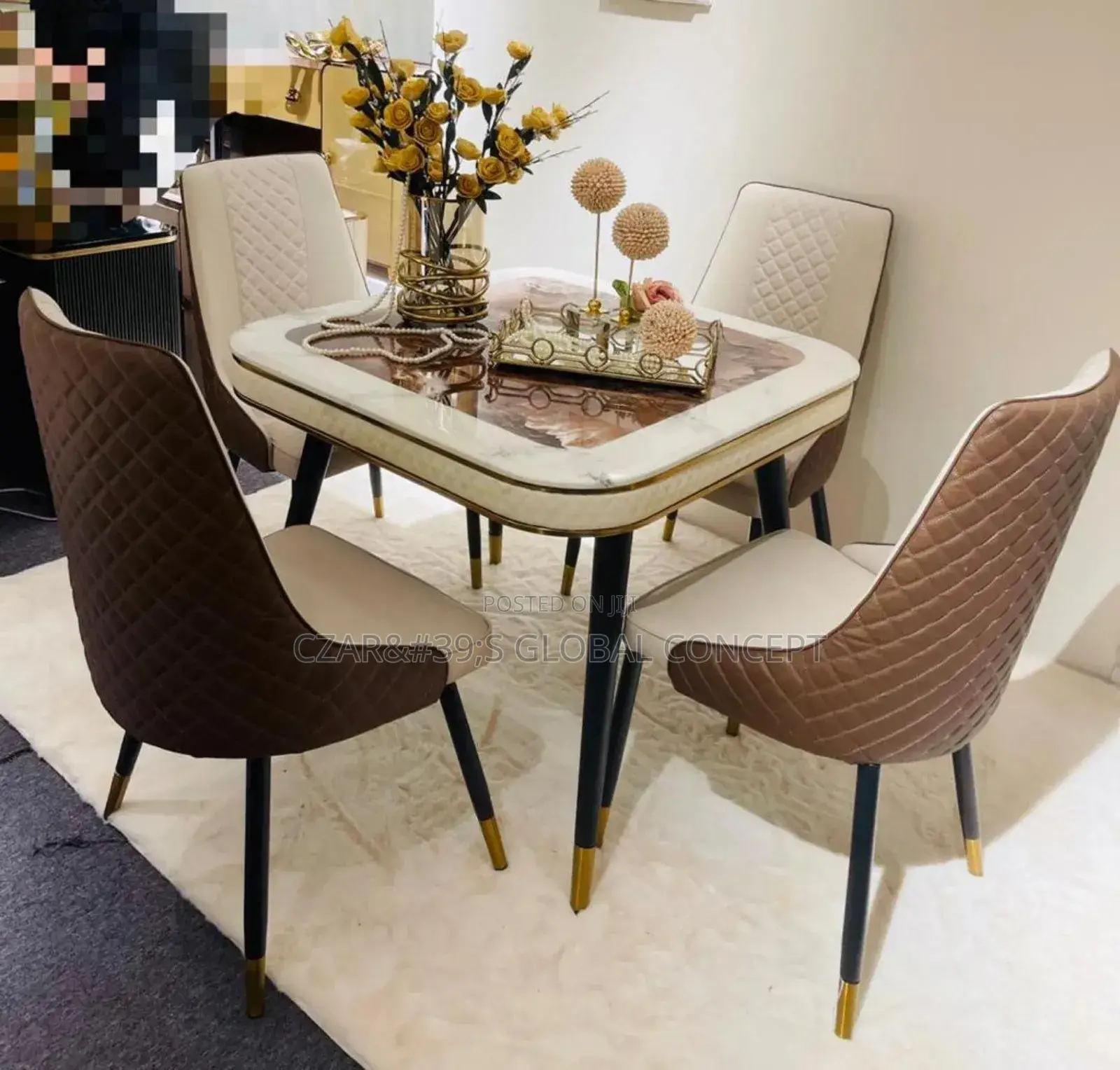 Luzury 4 Seaters Marble Dining Set
