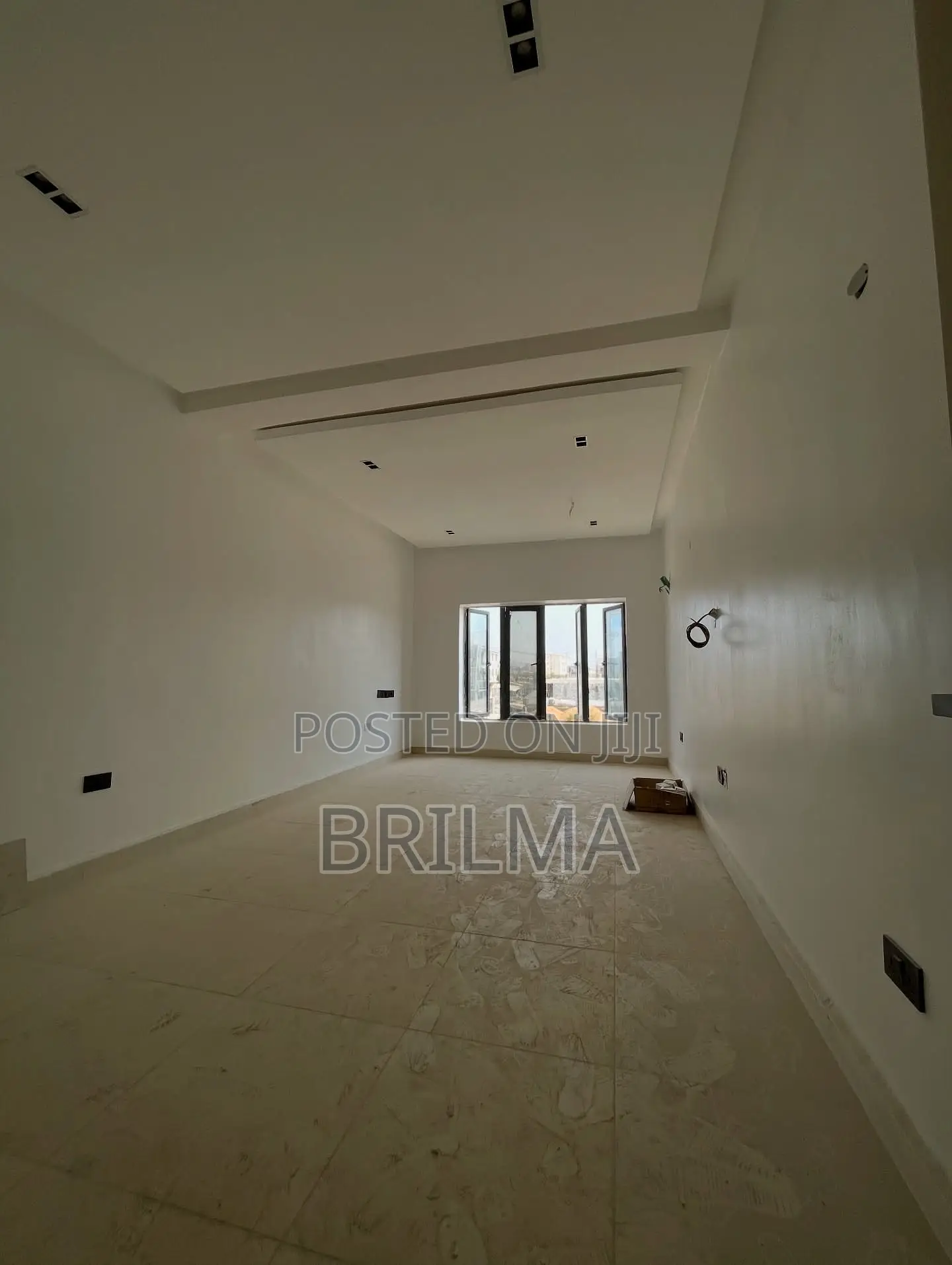 4bdrm Duplex in Jahi for sale