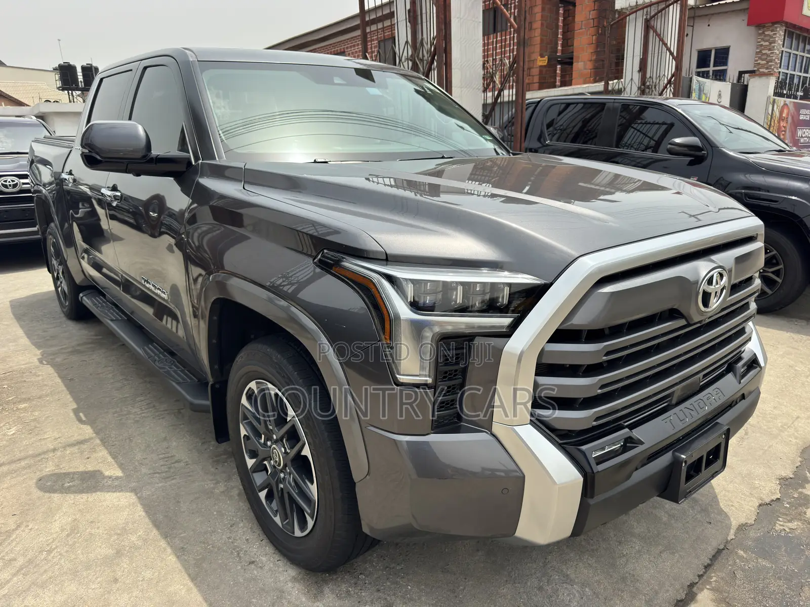 Toyota Tundra Limited Double Cab 6.5' Bed 2024 Gray