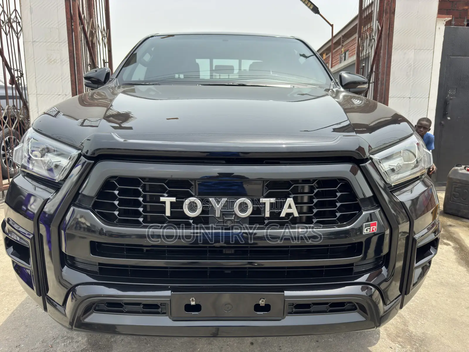 Toyota Hilux 2023 Black