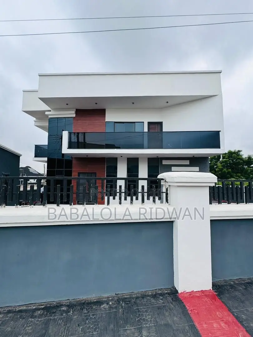 4bdrm Duplex in Carlton Gate, Akobo for sale